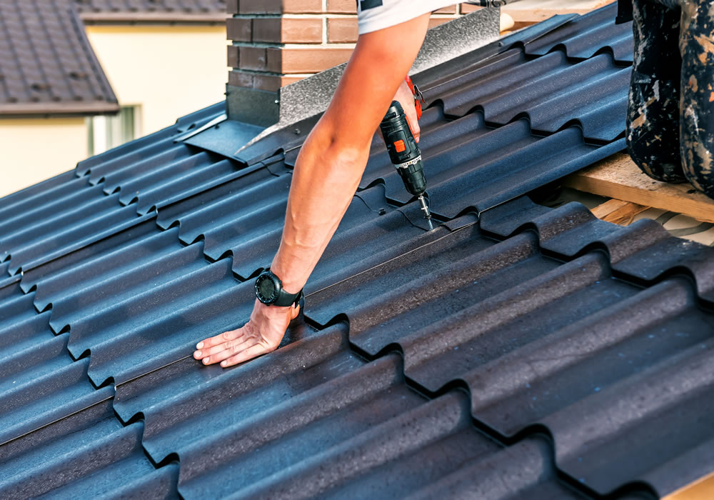 https://new.jcpbm.co.uk/wp-content/uploads/2022/10/roofing.jpg